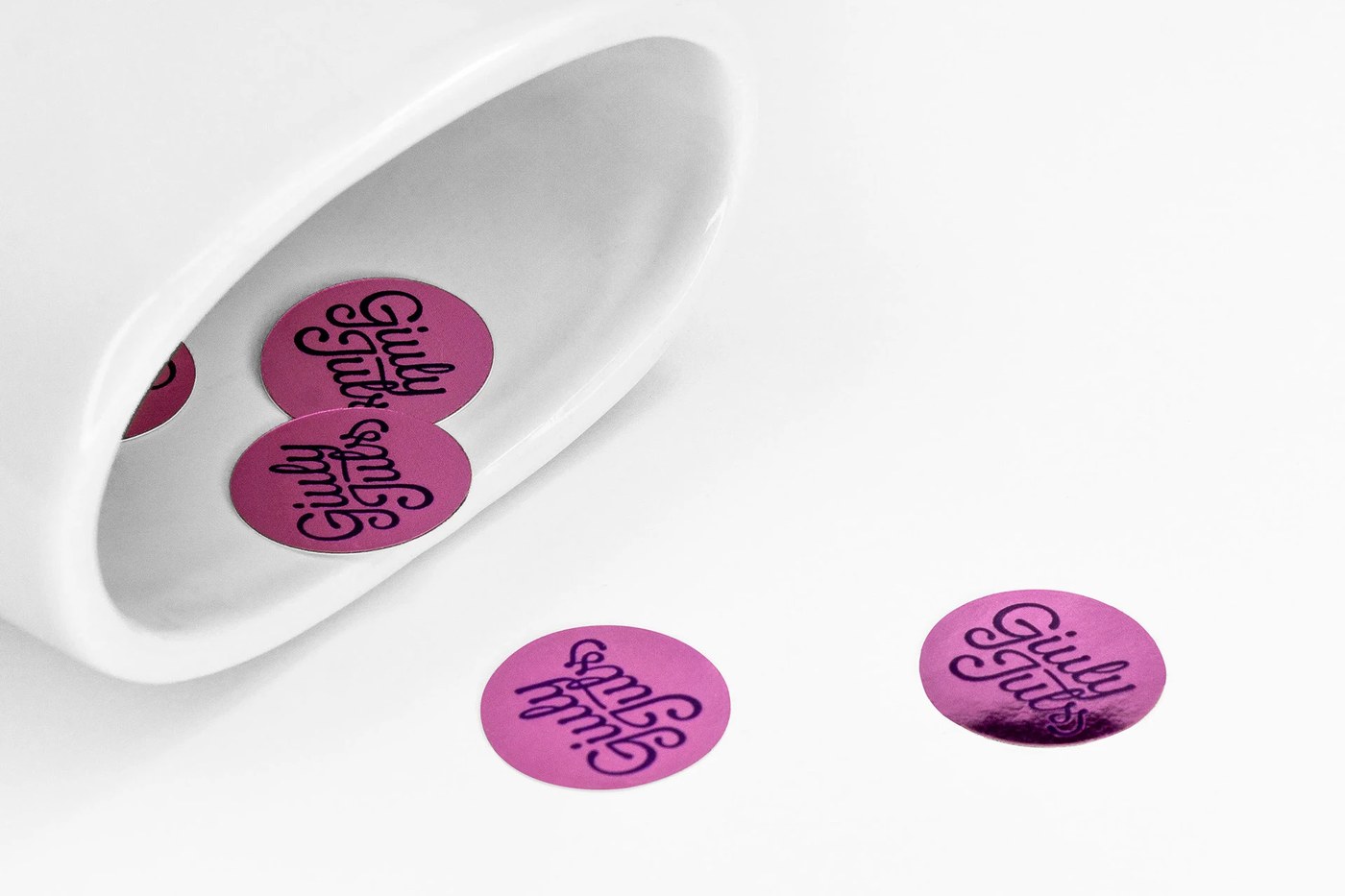 Giuly Julss alternate view — display typography design by Federico Agnelli
