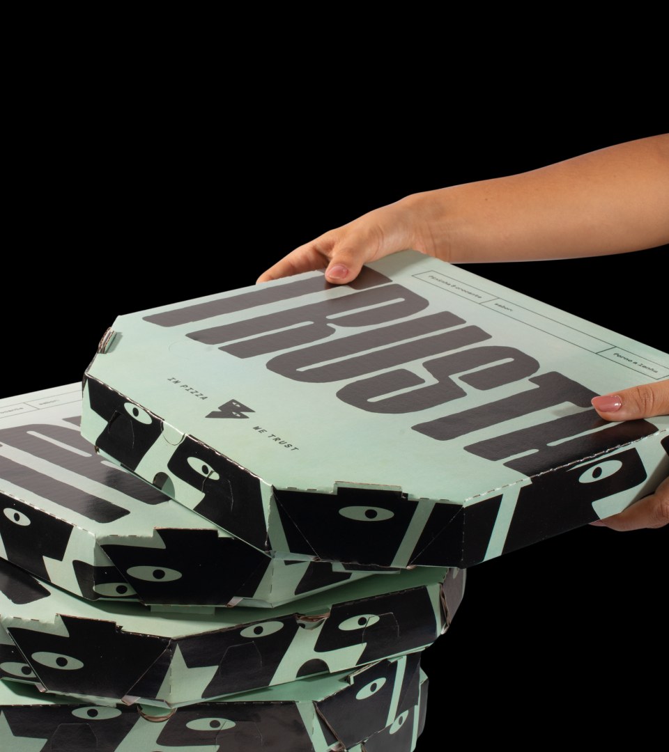 Trusta Pizza alternate view — editorial photography by Bolden Branding