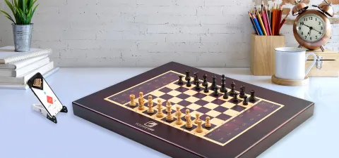 Square Off bringing together the Physical and Digital Worlds
